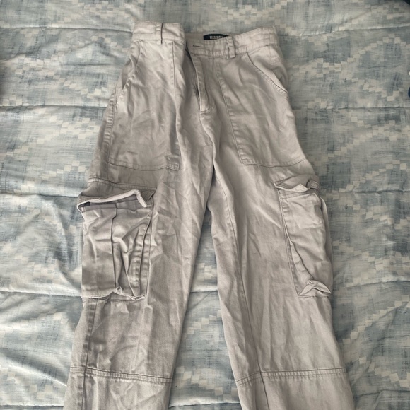 Misguided cargo pants - Picture 2 of 2